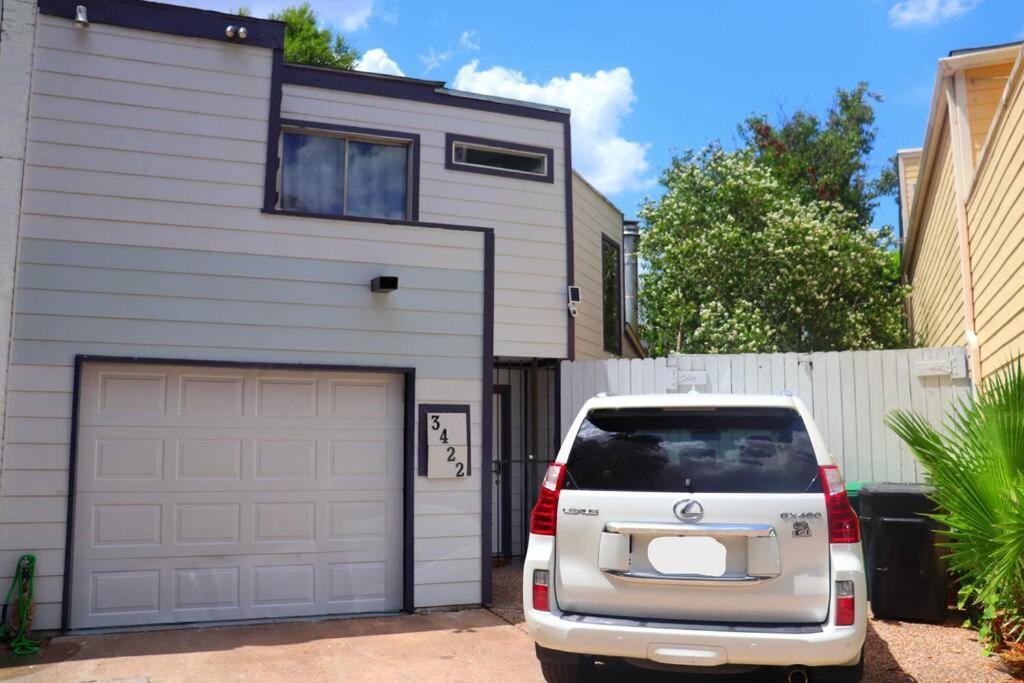 2 Bdr With Workspace & Patio In Montrose Houston Exterior foto